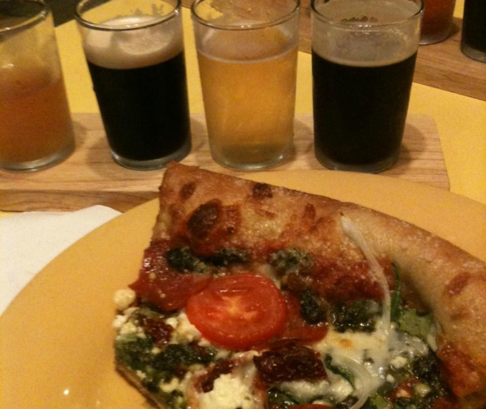 罗马餐馆和美食-Mellow Mushroom Rome