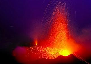 Stromboli Volcano景点图片