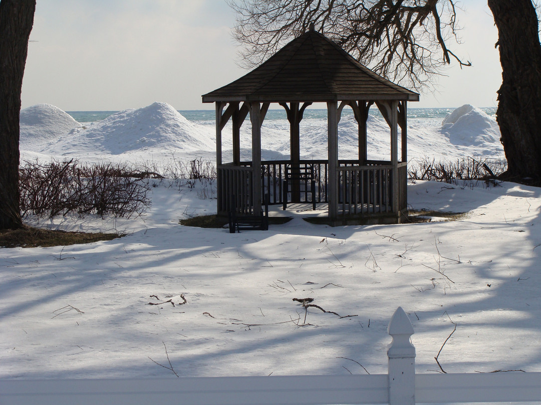 Moonlight on the Lake B&B主图