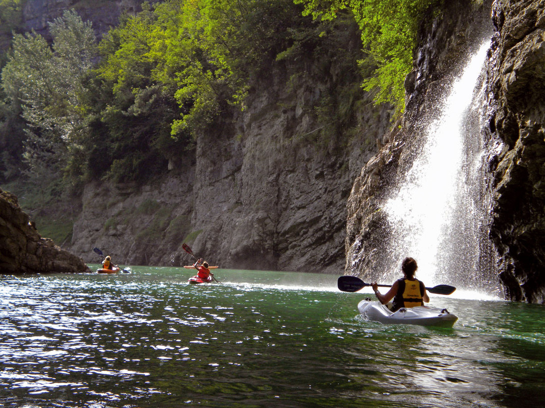 Extreme Waves Centro Rafting in Val di Sole-Commezzadura必去景点