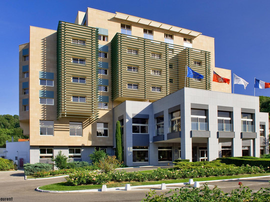 Saint Cyr au Mont d'Or酒店住宿-里昂大都会酒店