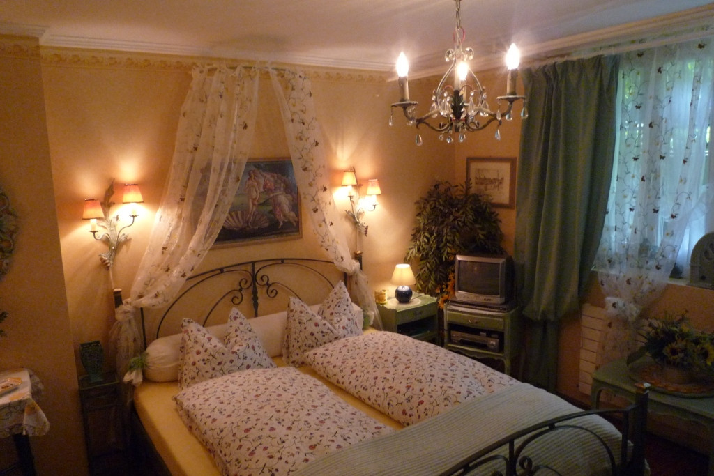 Richterswil酒店住宿-B&B Villa Magnolia