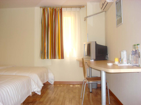 7天酒店（广州中环广场小北地铁站店）主图