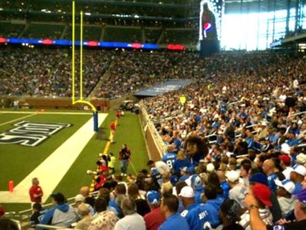 Ford Field-底特律必去景点