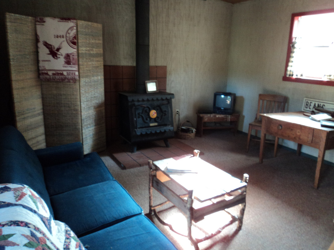 Beans Creek Ranch Cabin主图