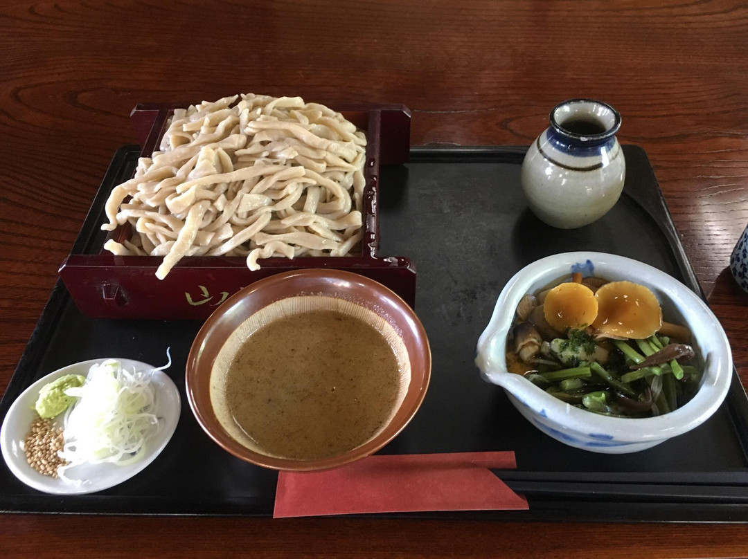 手打ちそば処 山路