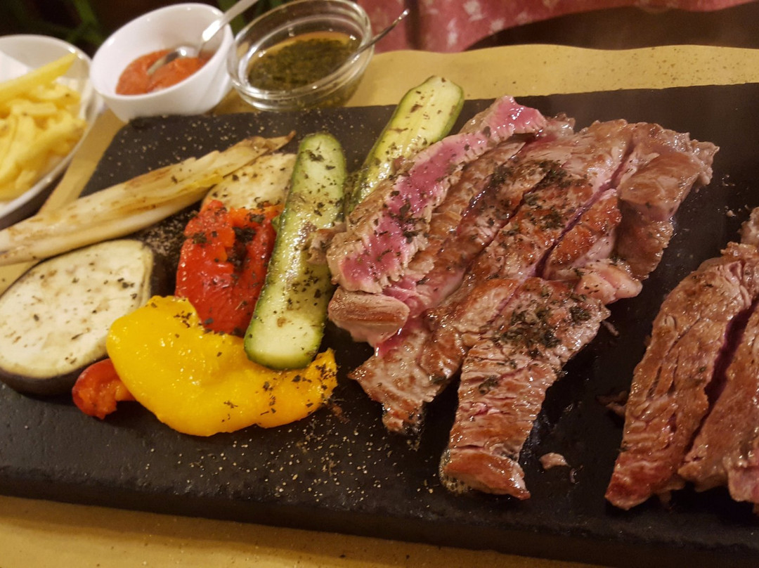 Pramollo餐馆和美食-Gran Truc