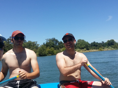 River Rat Raft & Bike-Fair Oaks必去景点