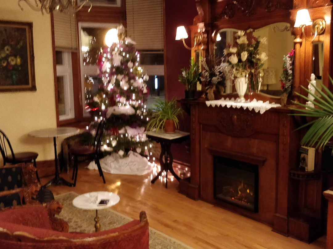 谢尔布鲁克铠甲庄园酒店主图