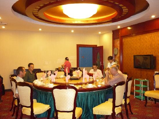 来宾国际大酒店-餐饮