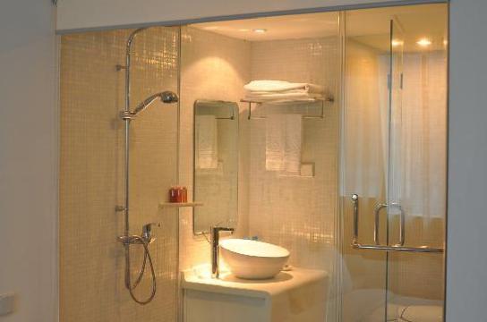 全季酒店上海陆家嘴店-浴室