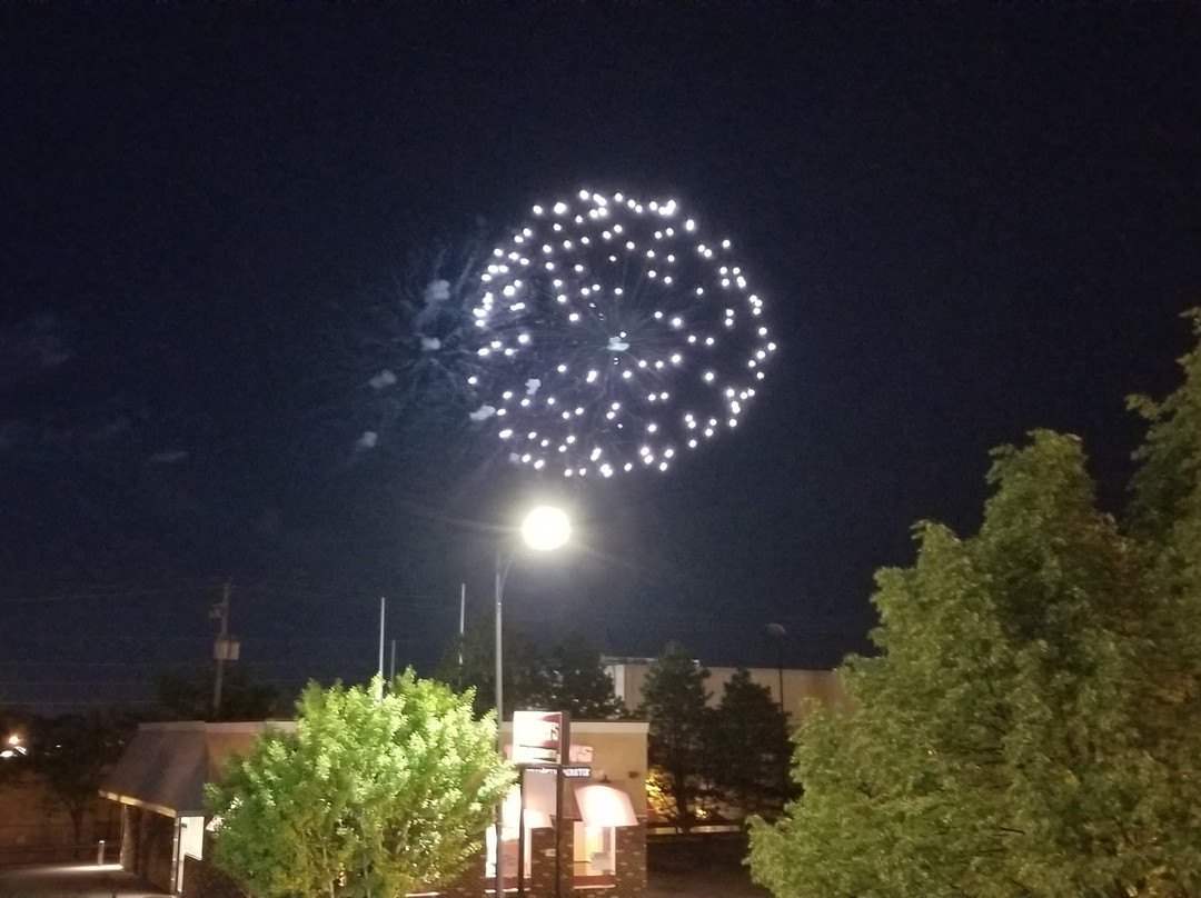 Cobblestone Hotel & Suites - De Pere Green Bay主图