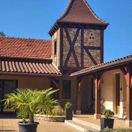 多梅因罗尼酒店-官方