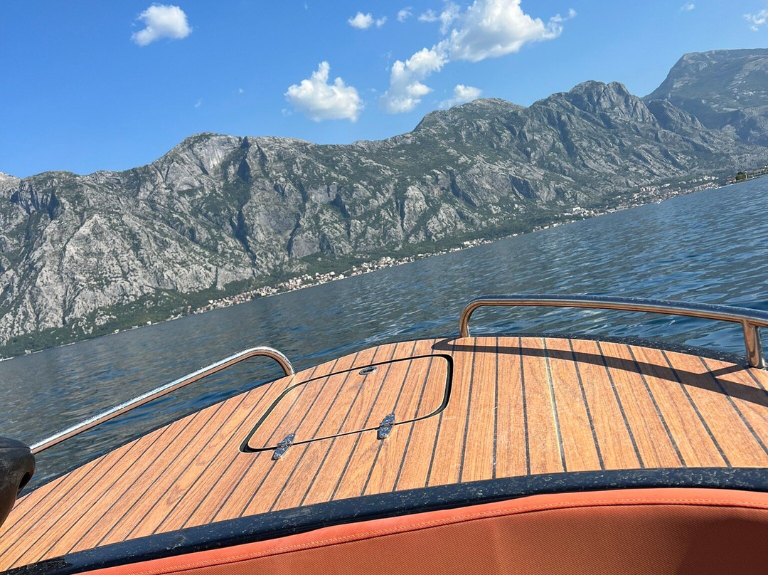 Kotor Boat Tours景点图片