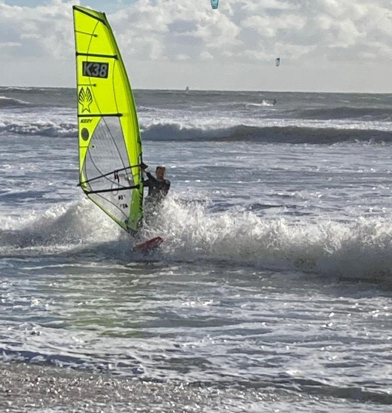 East Wittering Beach景点图片
