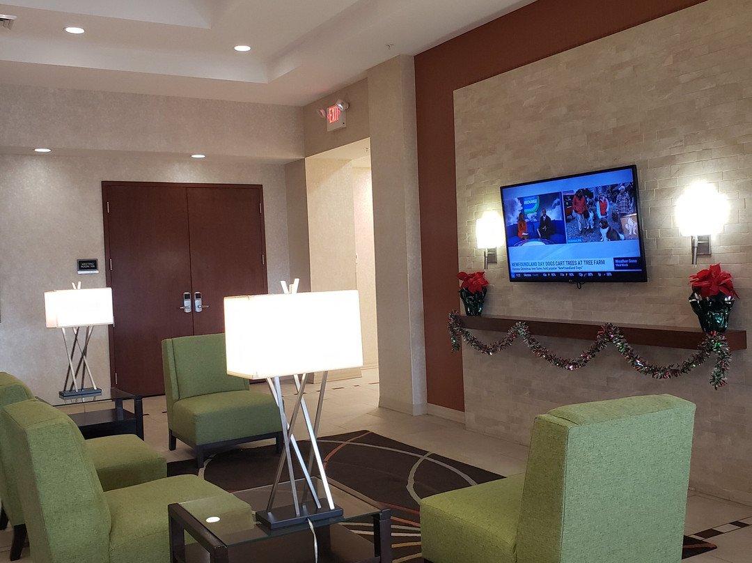 Drury Plaza Hotel Mt. Vernon主图