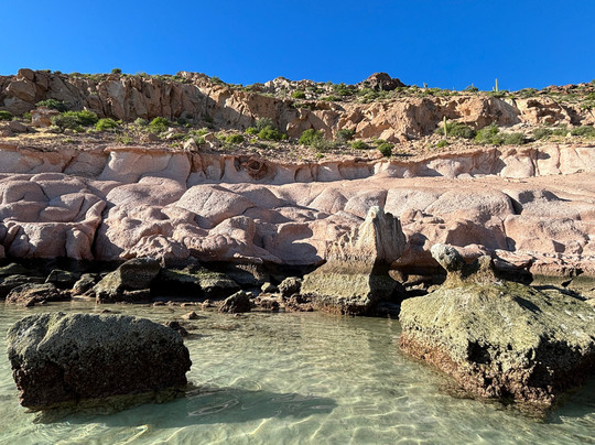 Alonso Tours-拉巴斯必去景点