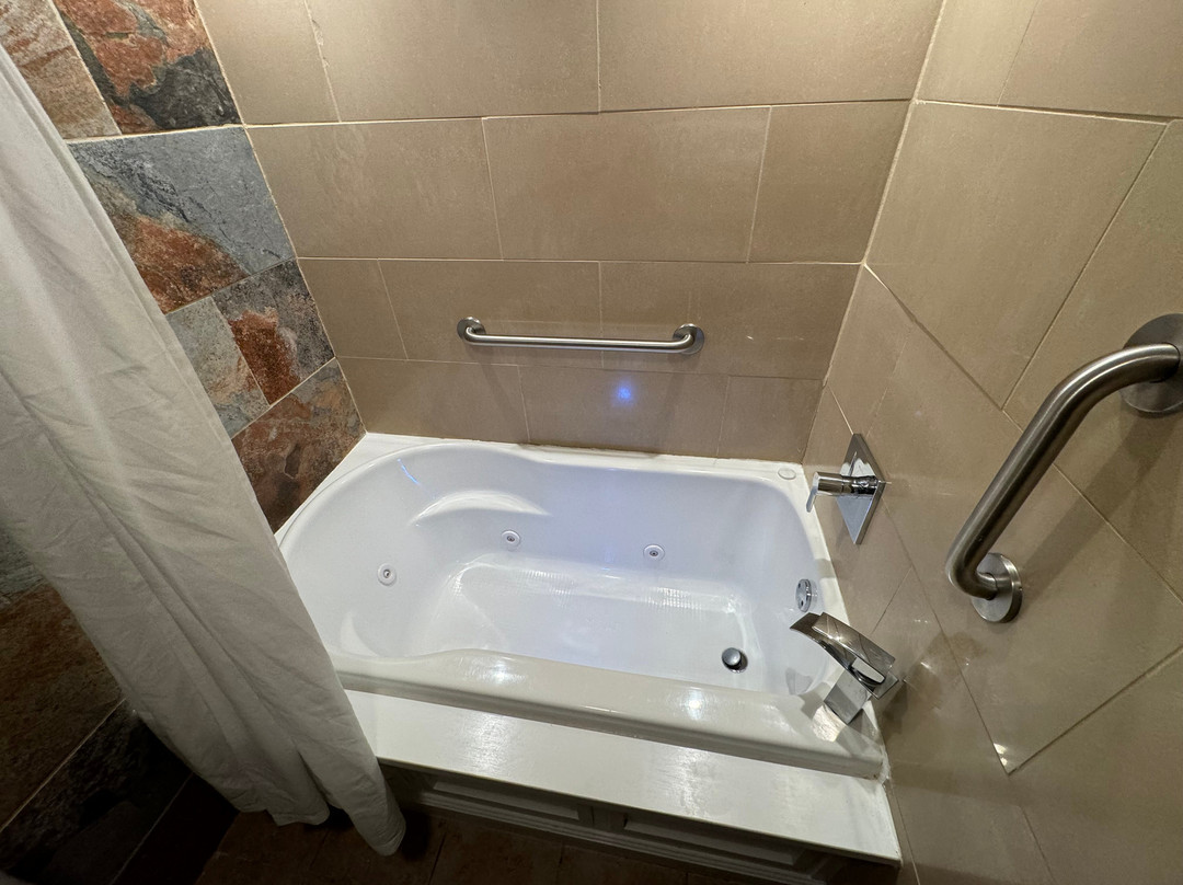 Arbors at Island Landing Hotel & Suites主图