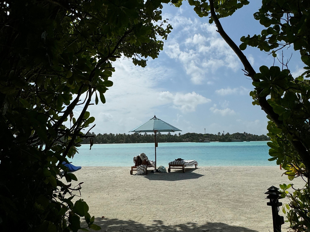 马尔代夫娜拉杜岛度假酒店主图