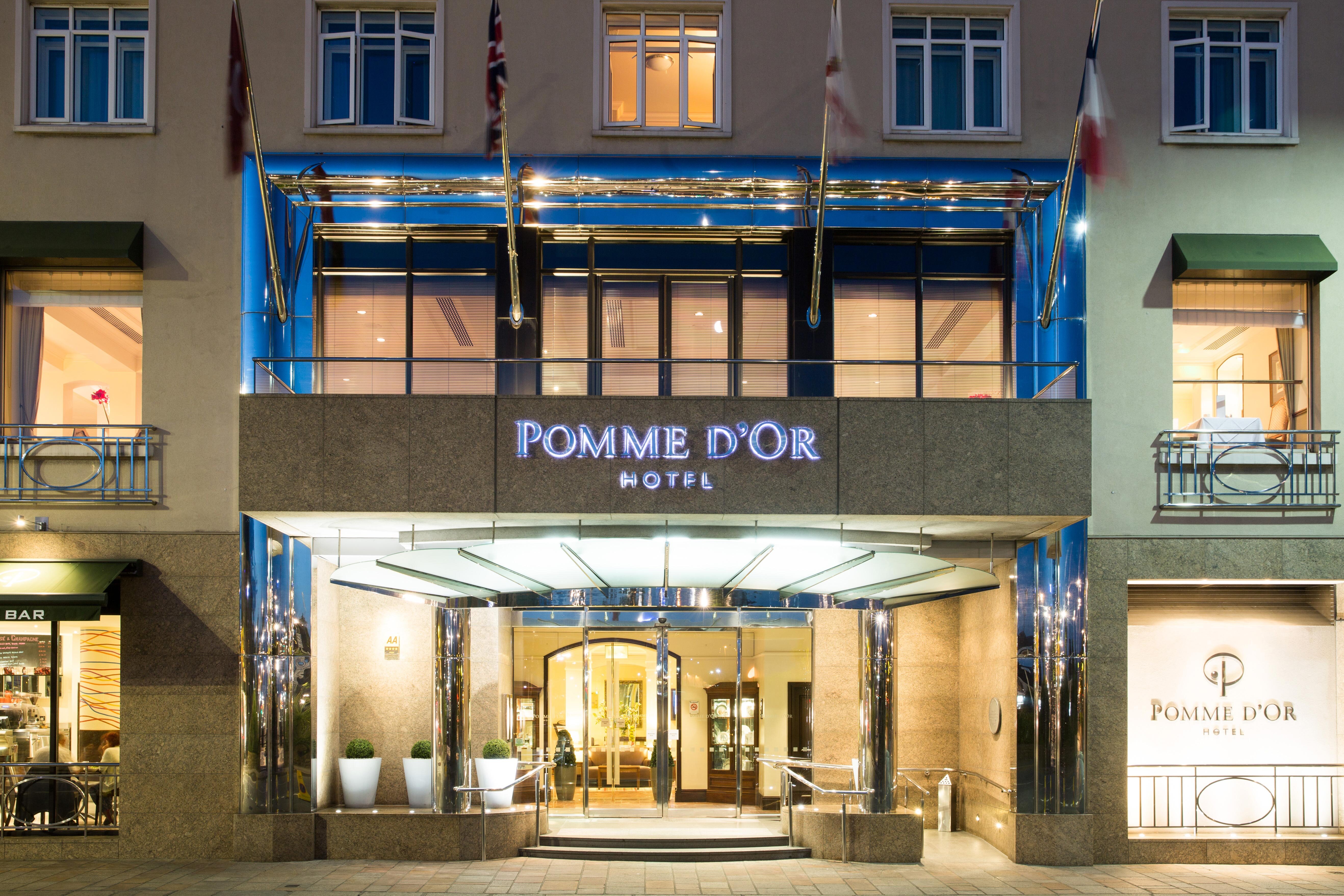 Pomme d'Or Hotel-浴室
