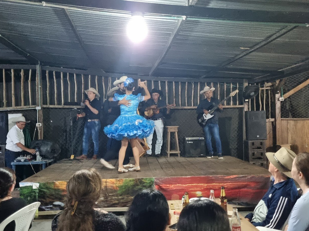 Cristales Aventura Tours-La Macarena必去景点