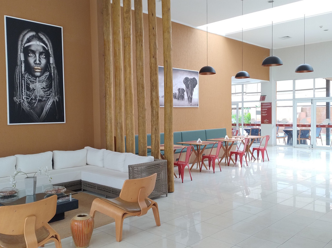 Carlton Plaza Baobá主图