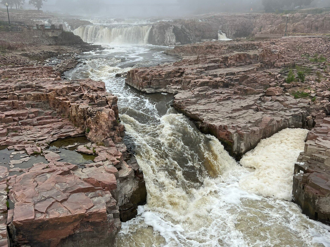 Staybridge Suites Sioux Falls Southwest by IHG主图
