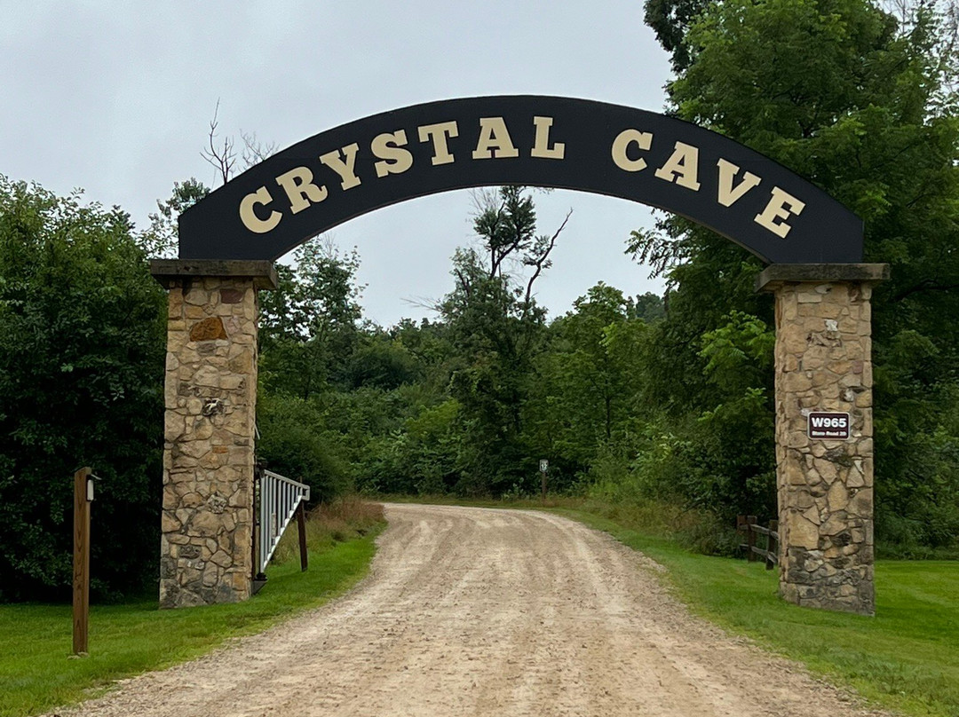 Crystal Cave景点图片