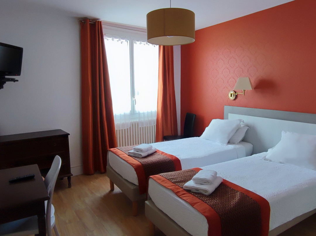 Logis Grand Hotel Pelisson主图