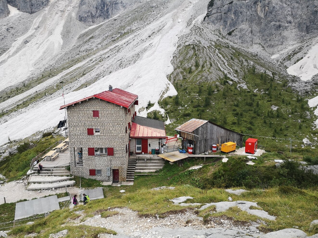 Rifugio Antonio Berti景点图片