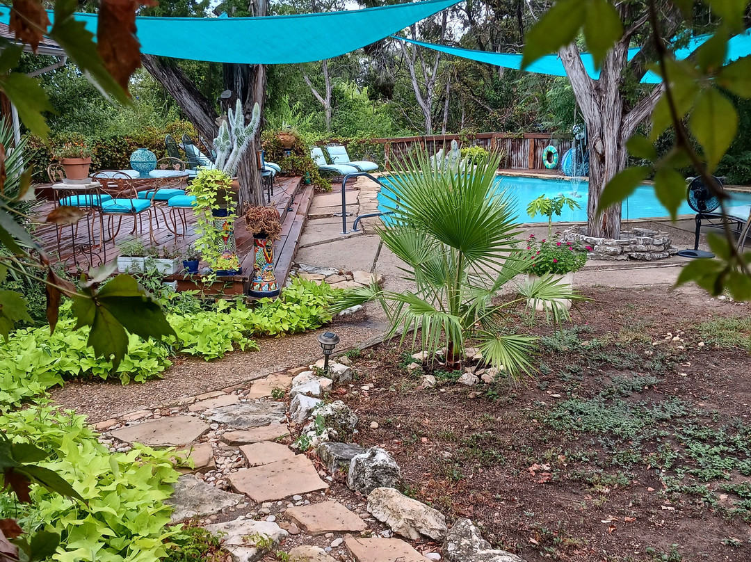 Casa del Sol Bed and Breakfast at Lake Travis主图