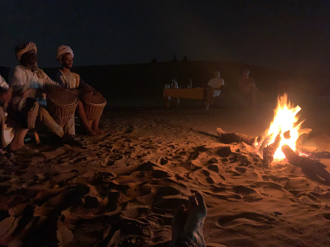 Yaya Desert Travel-M'diq必去景点