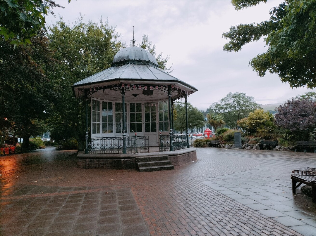 Royal Avenue Gardens-达特茅斯必去景点