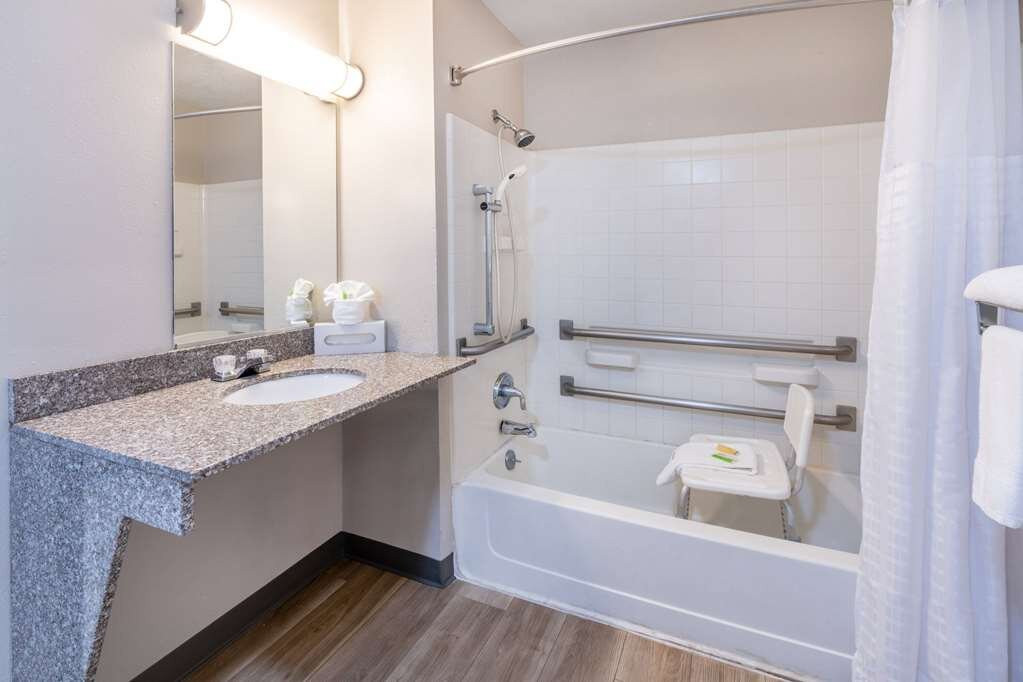 洛斯卢纳斯戴斯酒店