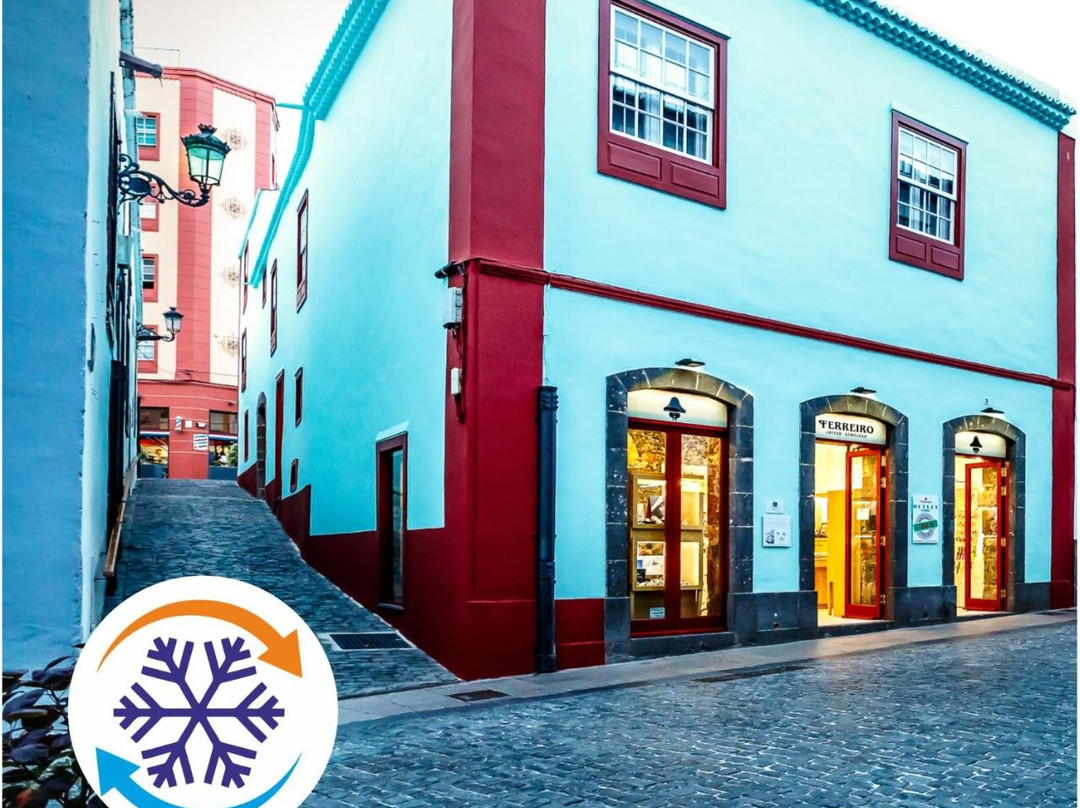 Suites & Apartments Calle Real