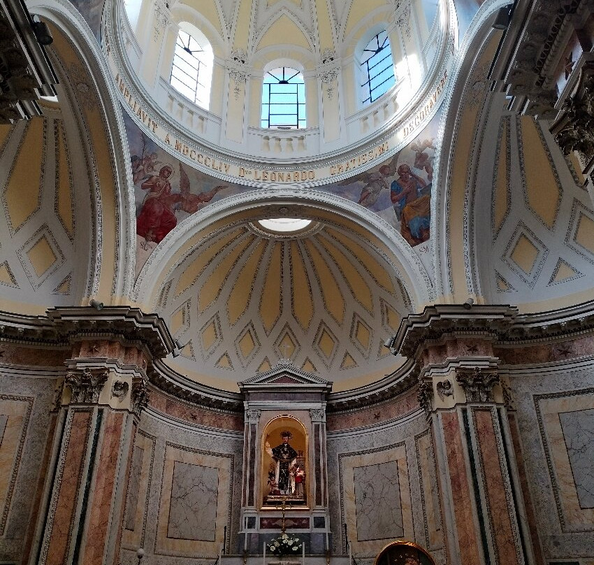 Chiesa di San Leonardo-普罗奇达必去景点