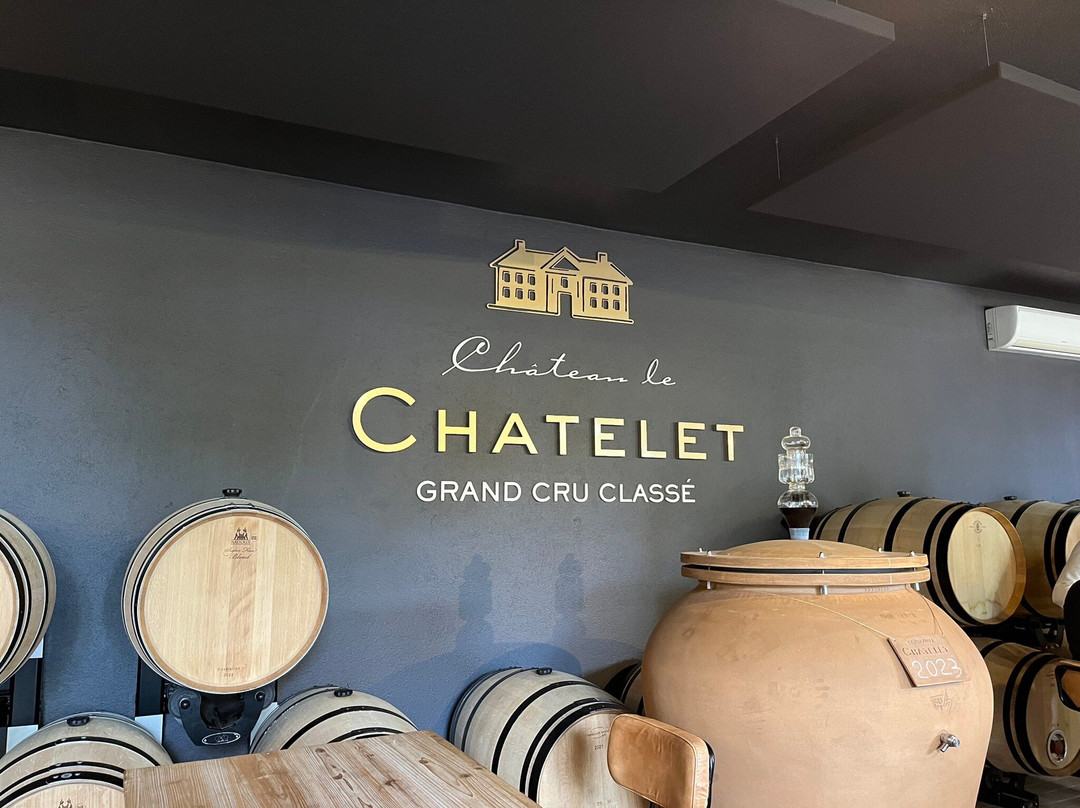 Chateau Le Chatelet景点图片
