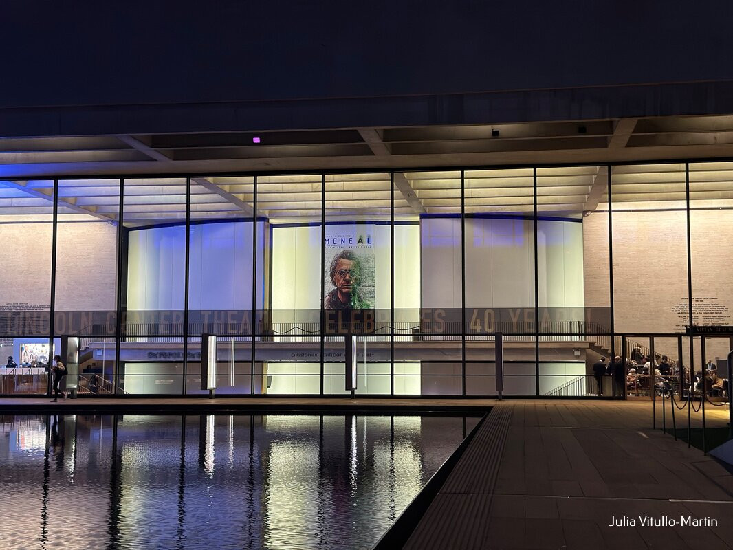 Vivian Beaumont Theatre景点图片