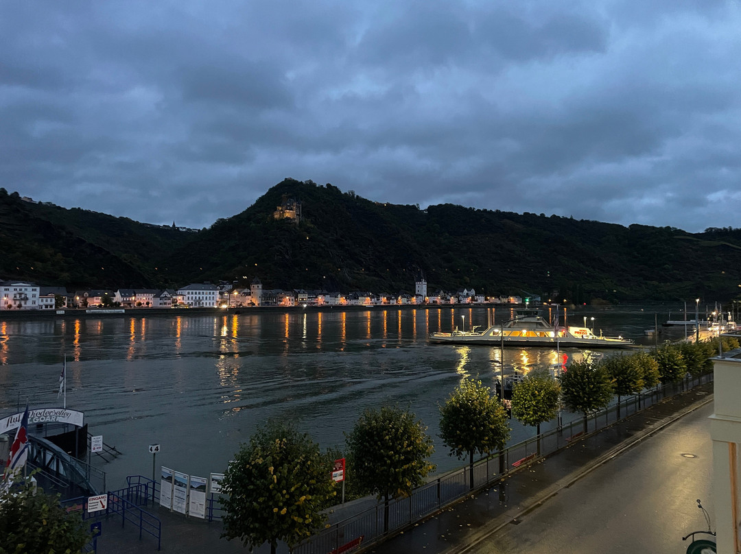 圣高伽莱茵酒店主图