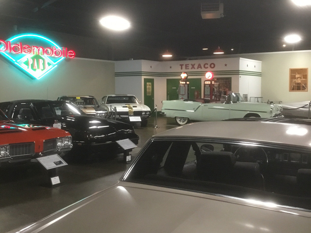 R.E. Olds Transportation Museum景点图片