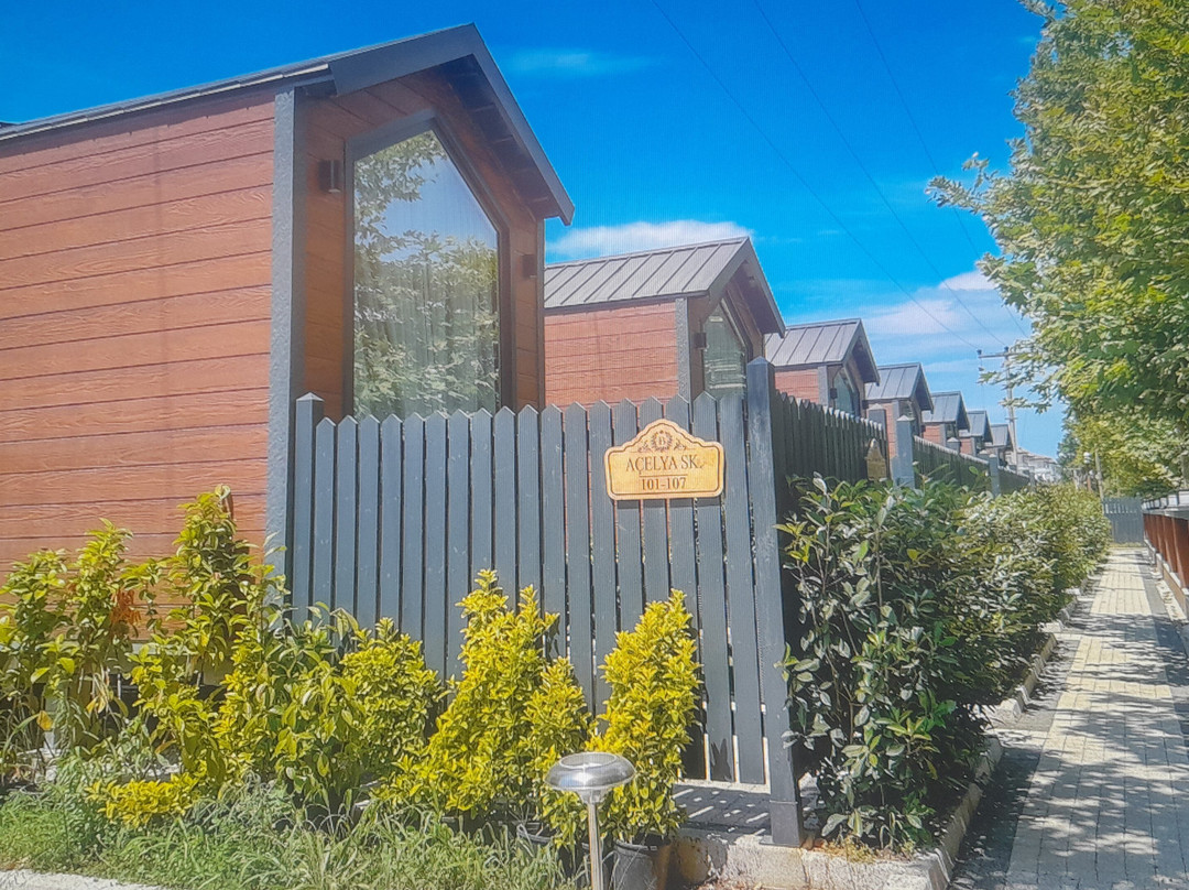 Baronet Tiny House Boutique Hotel