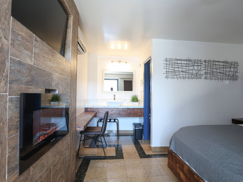 阿跨里欧酒店主图