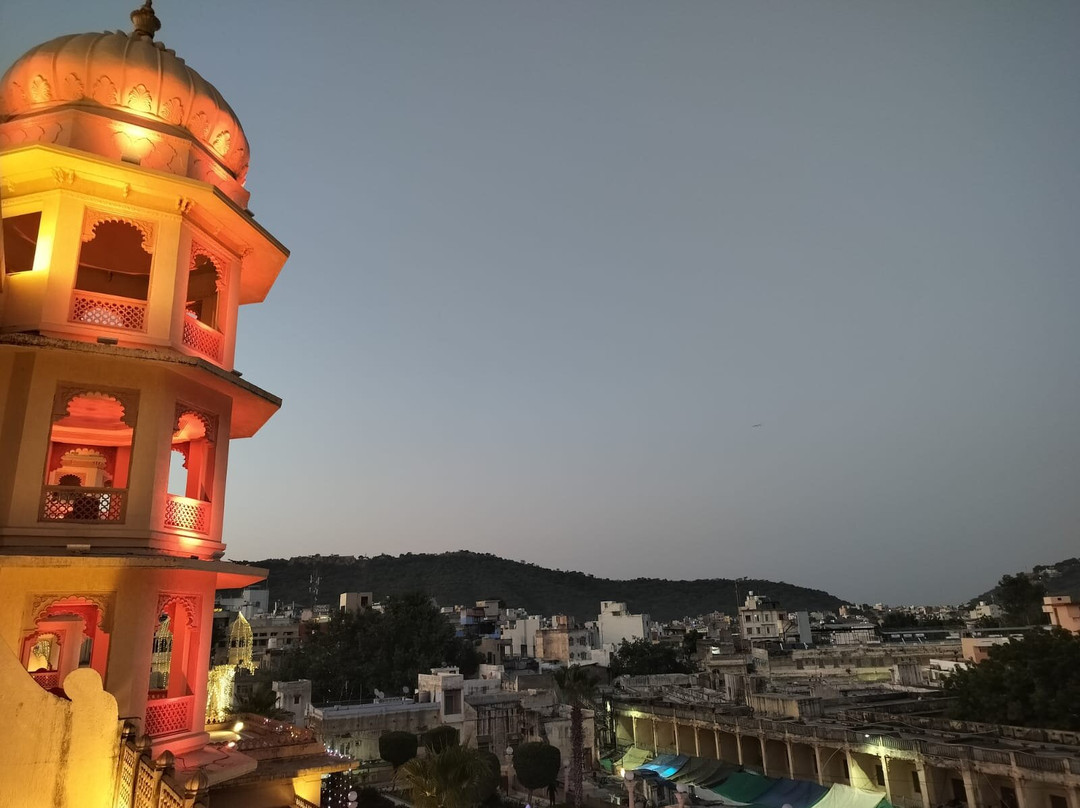 Hotel Vallabh Darshan主图