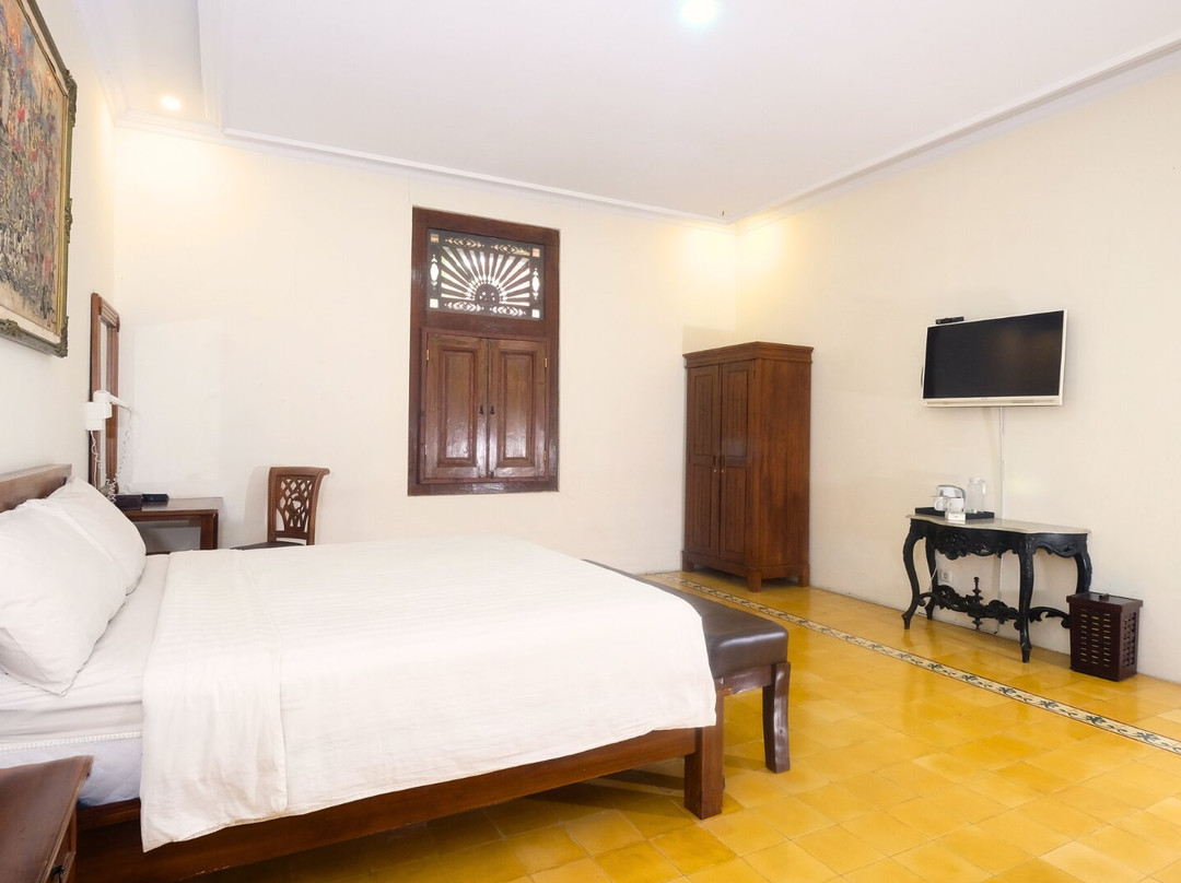 The Mangkoro Hotel主图