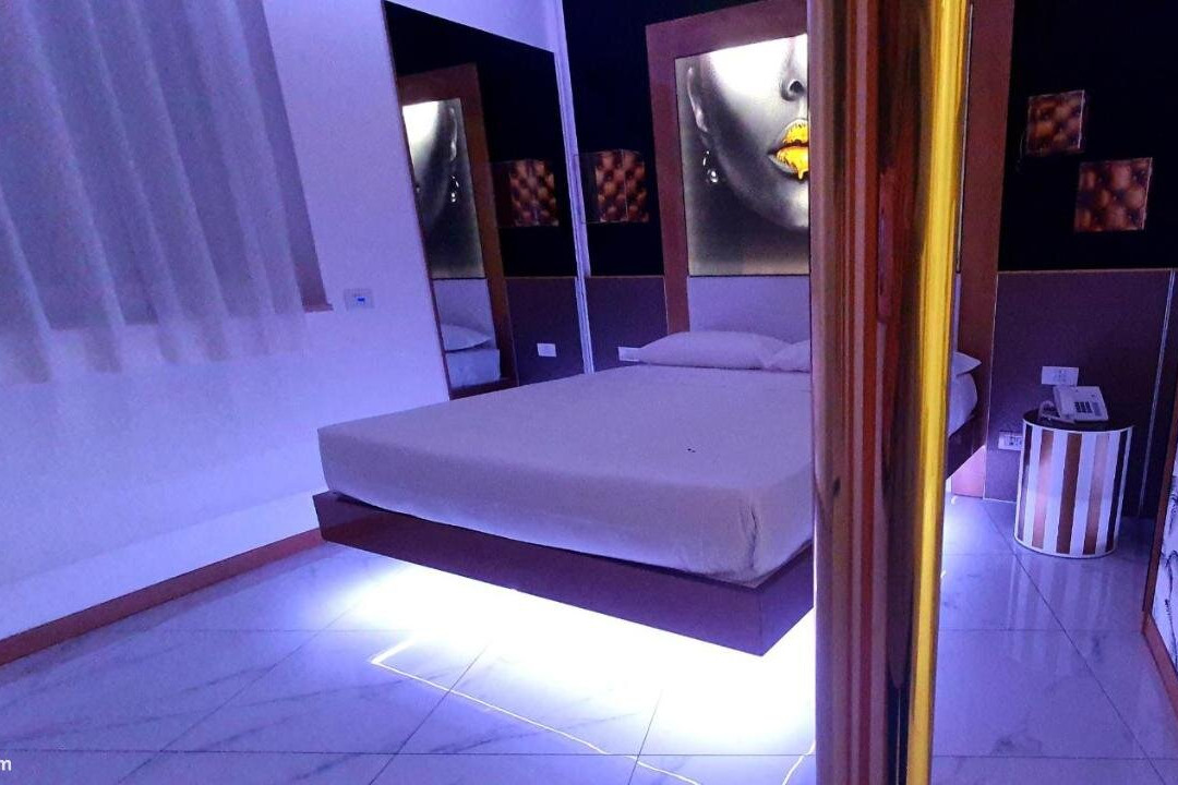 C Rooms Motel Monza主图