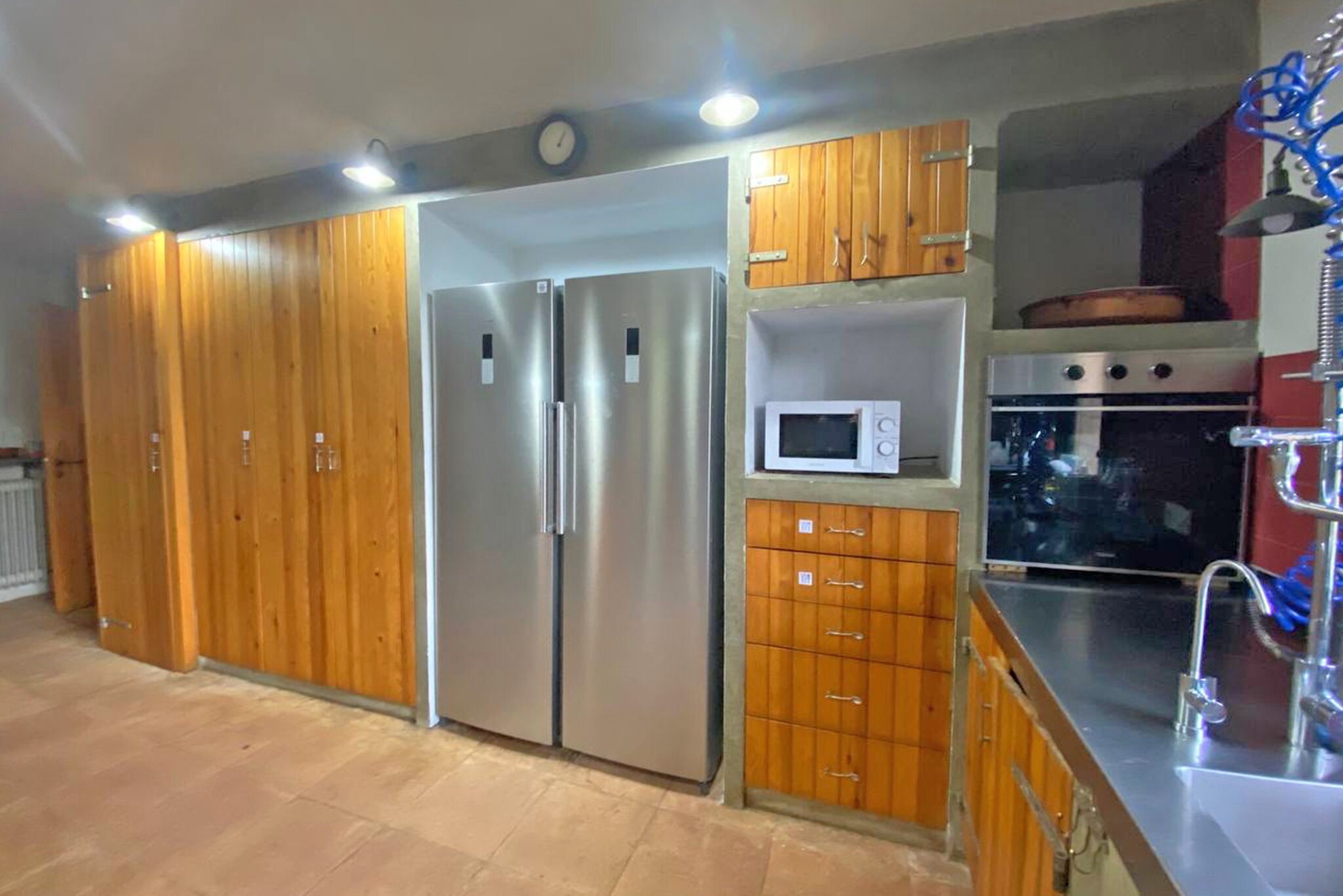 Hostal Nou De Crespià-官方