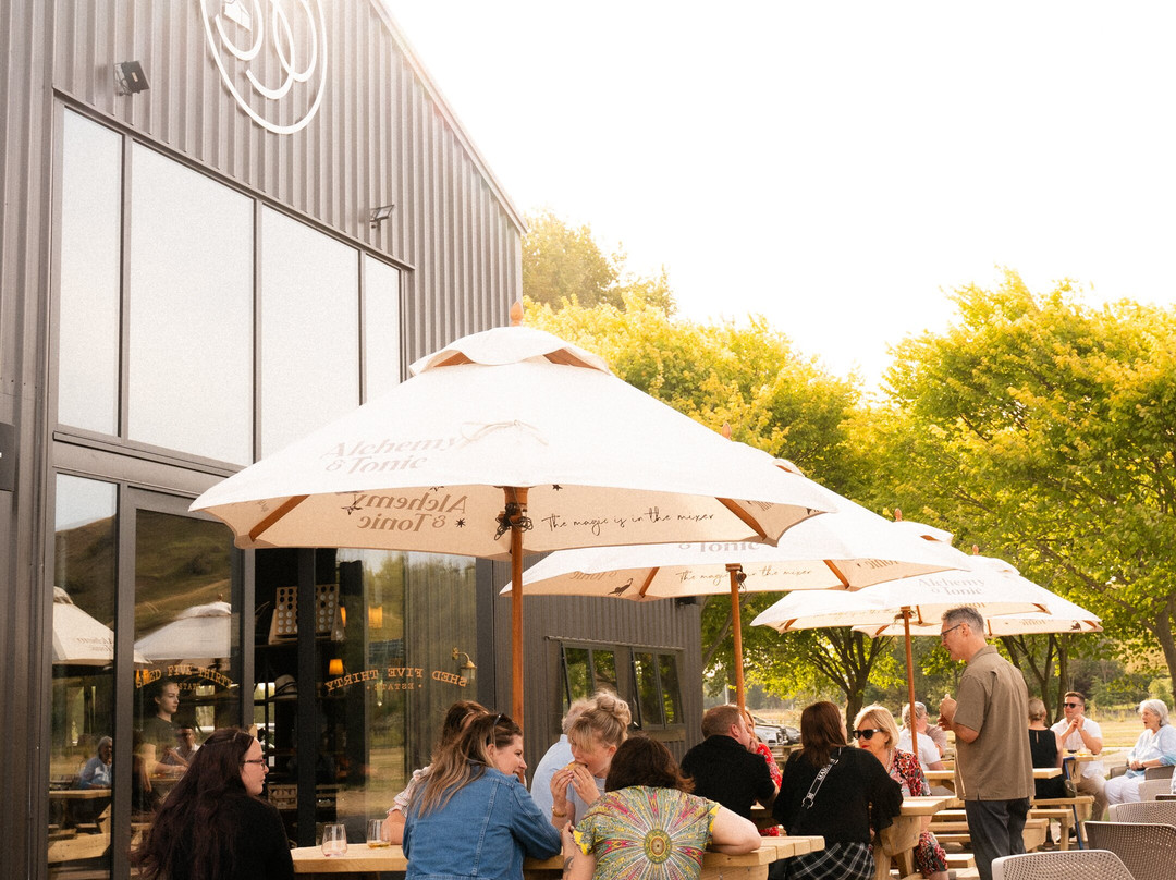 Shed Five Thirty Estate-Puketapu必去景点