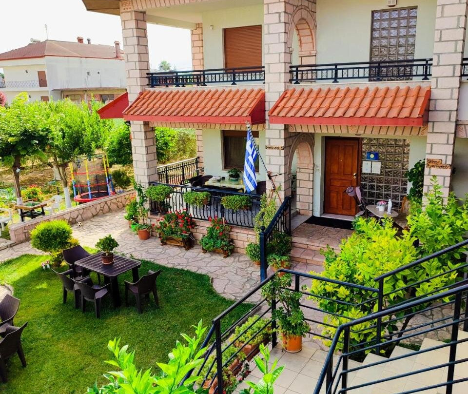 Simos Apartments