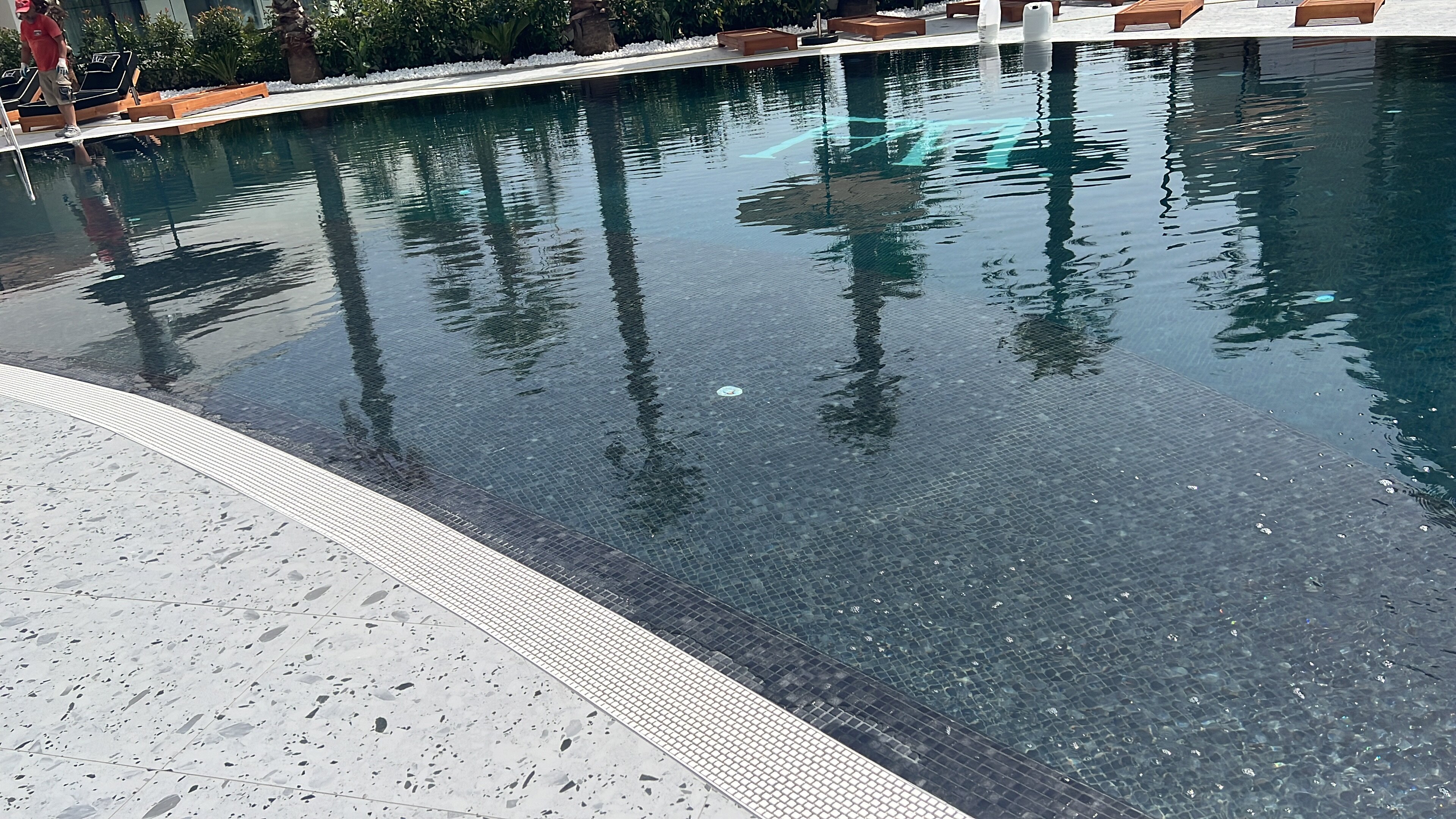 White Hill Hotel-泳池