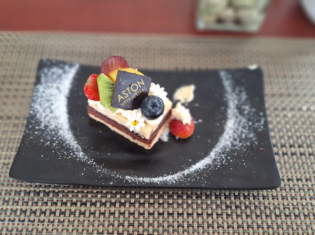 Aston Imperial Bekasi Hotel & Conference Center主图